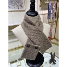 Loro Piana Scarf